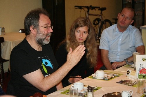Bruce Crowther (left), founder of Fair Trade Towns movement, will be there. Photo:FIS